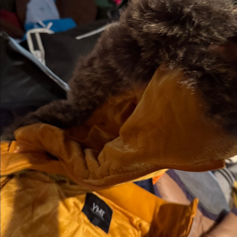 YELLOW, HEAVY PUFFER VEST JACKET WITH FAUX FUR TRIMMED HOOD - Picture 9 of 11